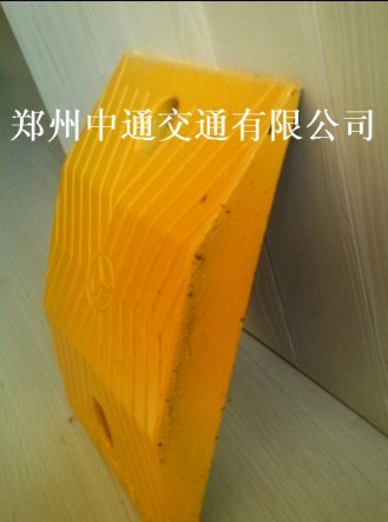 破解“停车难”谜题：浅析郑州车位锁市场的发展趋势